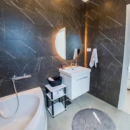 Nova Lux Semesterbostad *