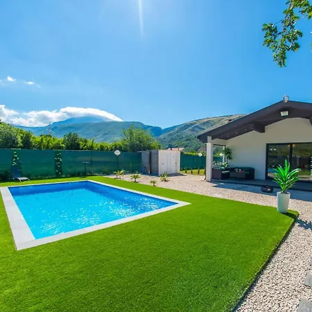 Prázdninový dům Nova Lux Mostar